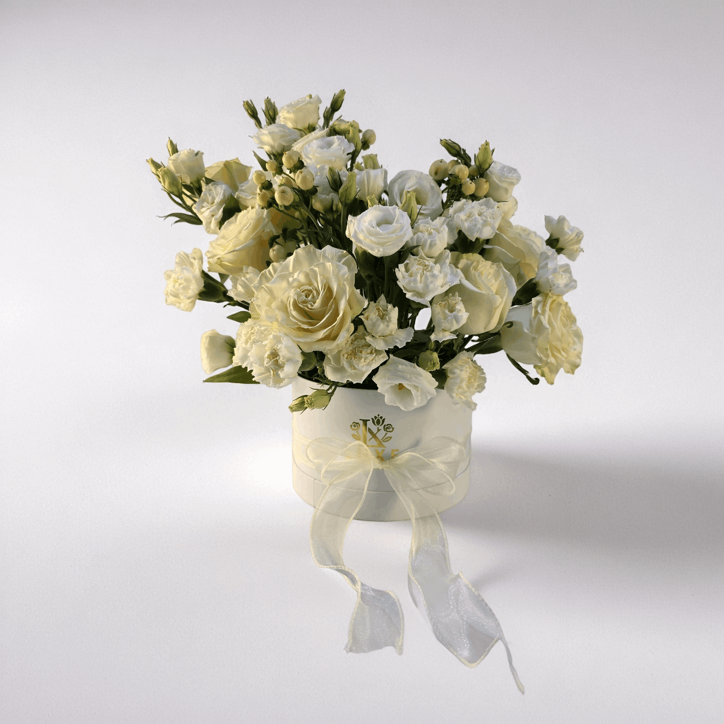 Ivory Bloom- Medium Round - Fresh Mix White- Flowers Last Ten Days
