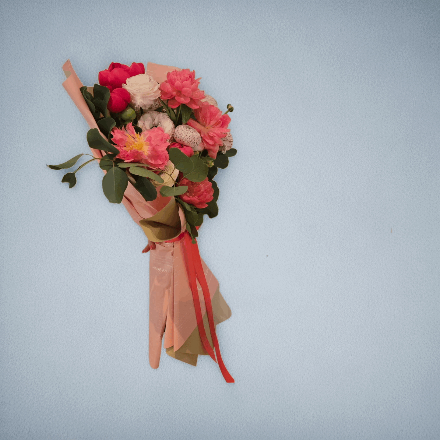 Peony Bloom- Bouquet - Fresh Mix - Flowers Last Ten Days