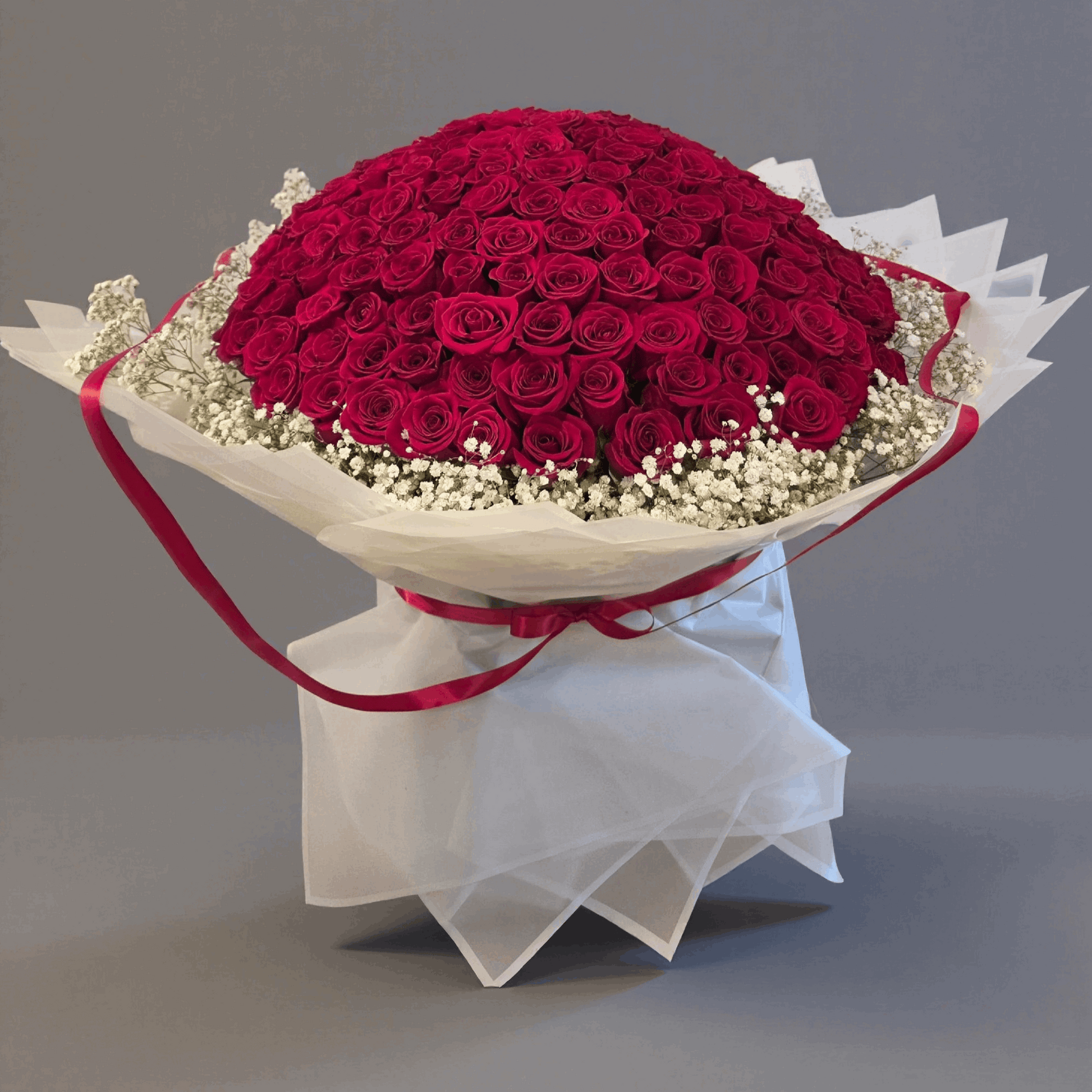 Majestic Bloom – 200 Roses - Bouquet - Fresh Roses - Flowers Last Ten Days