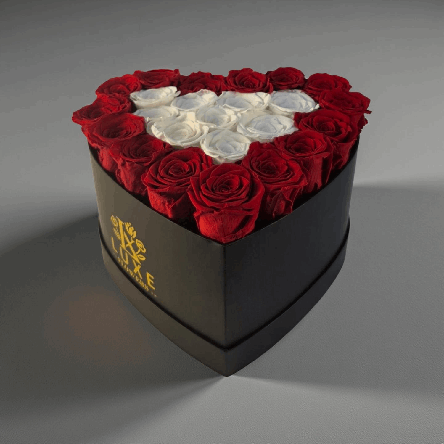 Enchanted Rim (Heart) - Preserved Roses - Flowers Last Three Years